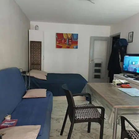 Goelette Apartment *